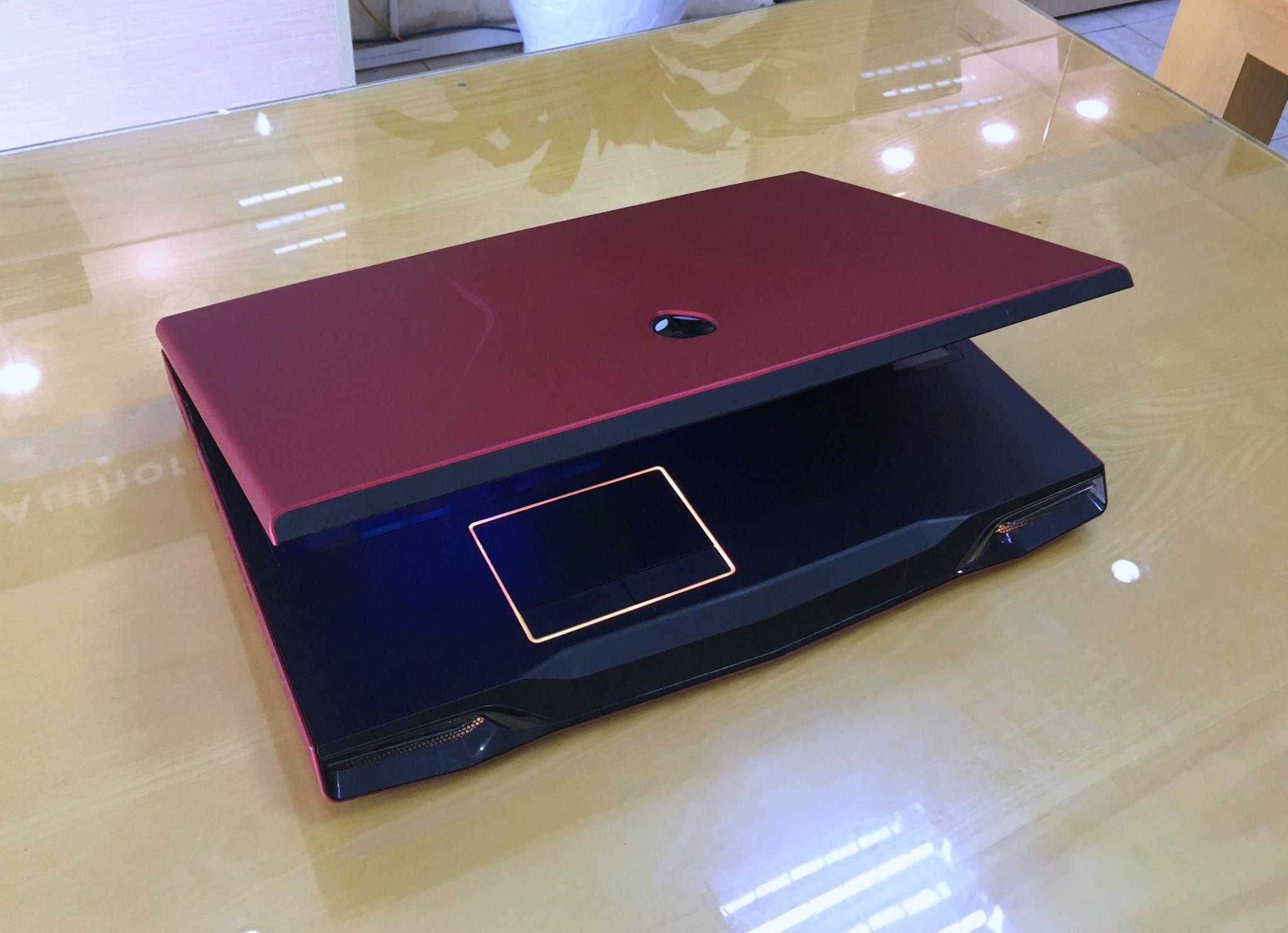 Laptop Dell Alienware M17x r3-7-99.jpg